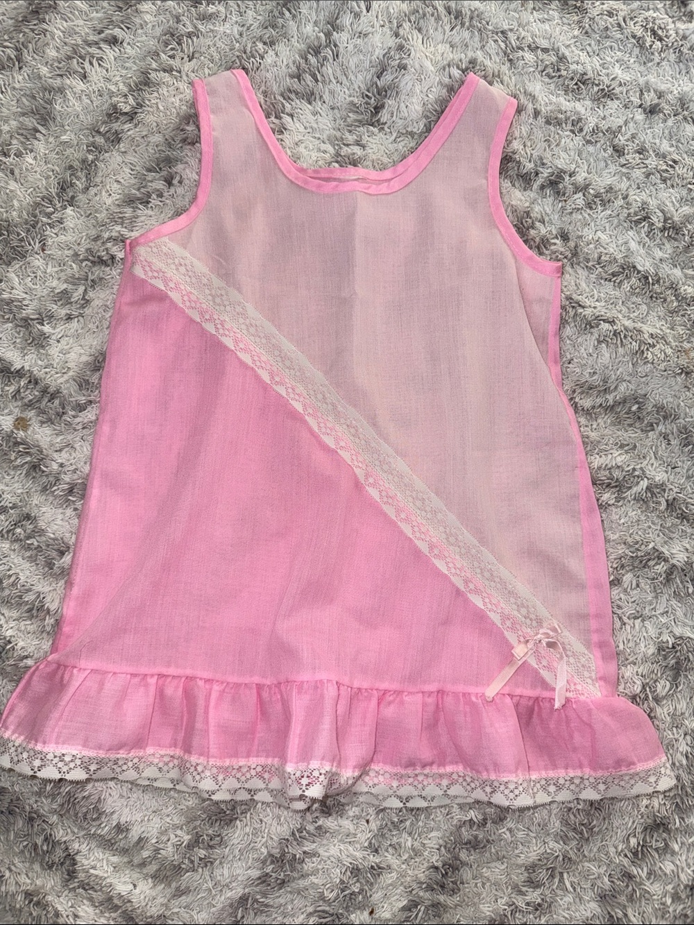 Size 5/6 vintage slip dress Girls Pink Sleeveless Lace-Hem Shell like new